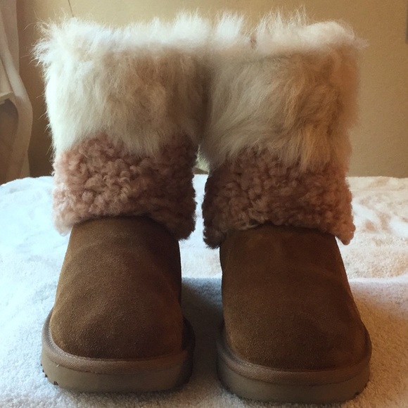 UGG Shoes - UGG-GORGEOUS HUES OF PINK,TAN ,CREAM VERY UNIQUE